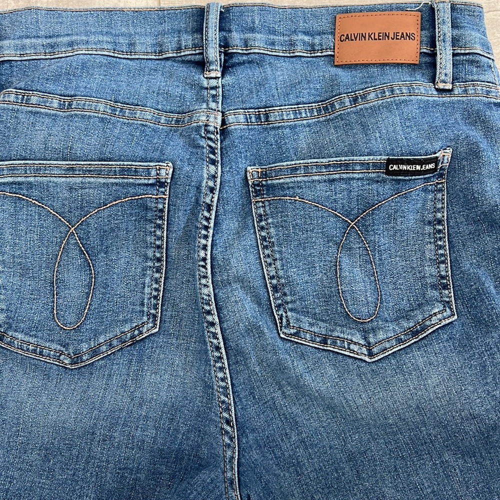 CALVIN KLEIN JEANS Hi Rise Skinny Repreve‎ Cropped Jeans Womens Size 8/29